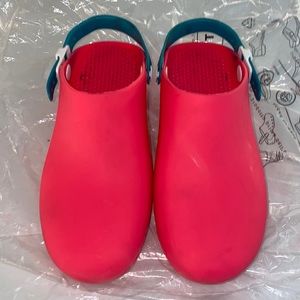 Calzuro Clogs